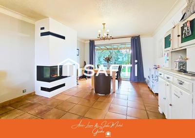 Maison - 135 m² - 6 pièces