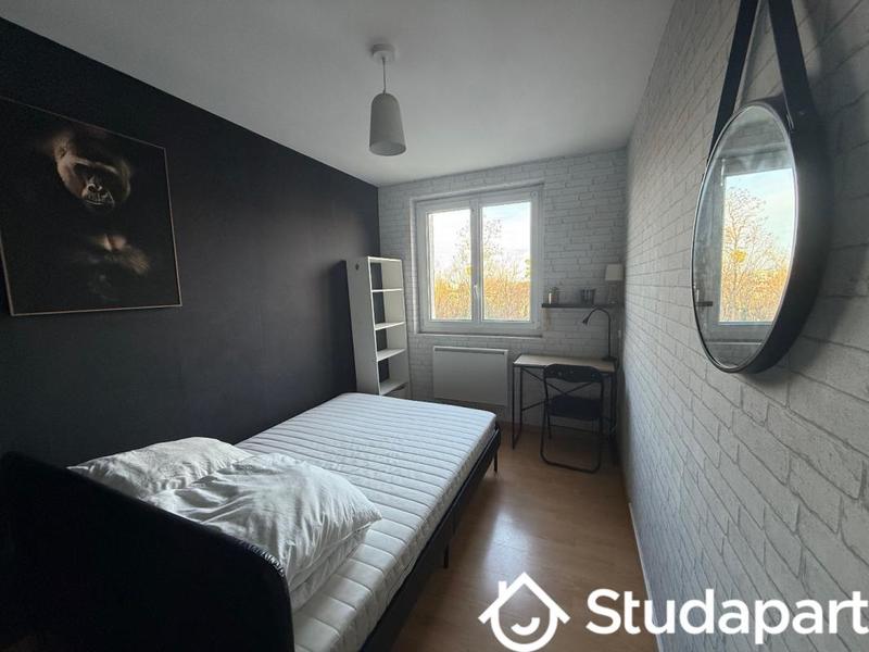 Chambre - 9 m² - 1 pièce