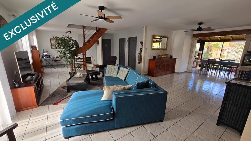 Maison - 160 m² - 6 pièces