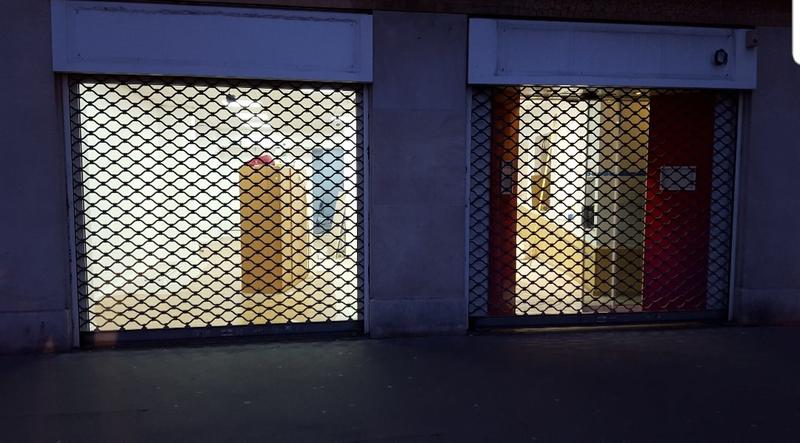 Fonds de commerce - Magasins - 105 m²