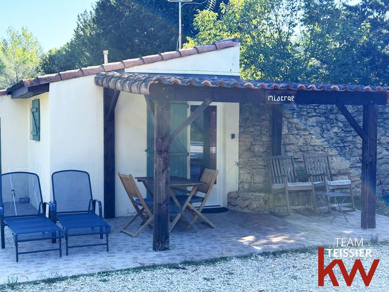 Maison - 301 m² - 5 pièces