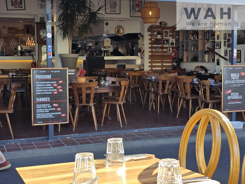 Fonds de commerce - Magasins - 90 m²