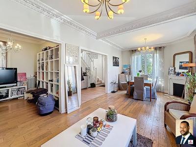 Maison - 150 m² - 6 pièces