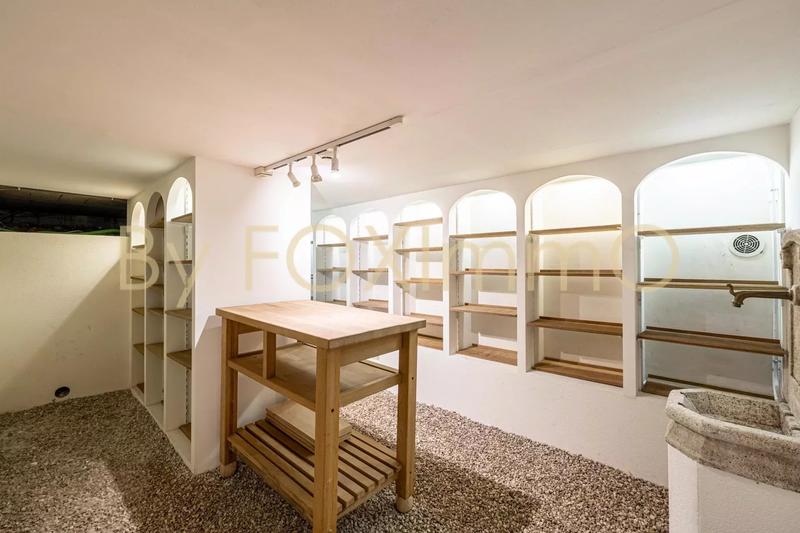 Appartement - 200 m² - 4 pièces