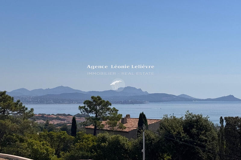 Maison contemporaine - 539 m² - 13 pièces