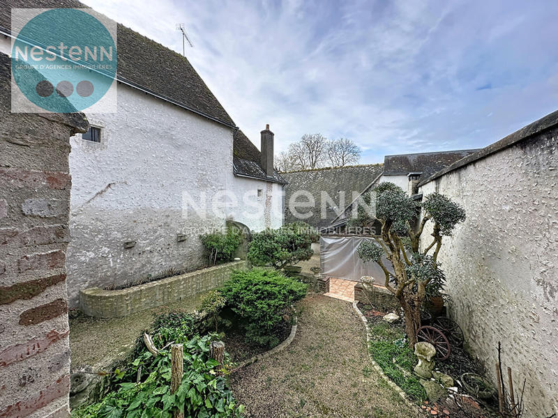 Maison - 250 m² - 7 pièces