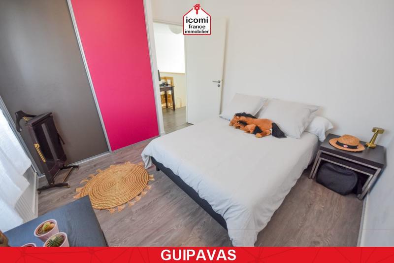 Maison - 92 m² - 5 pièces