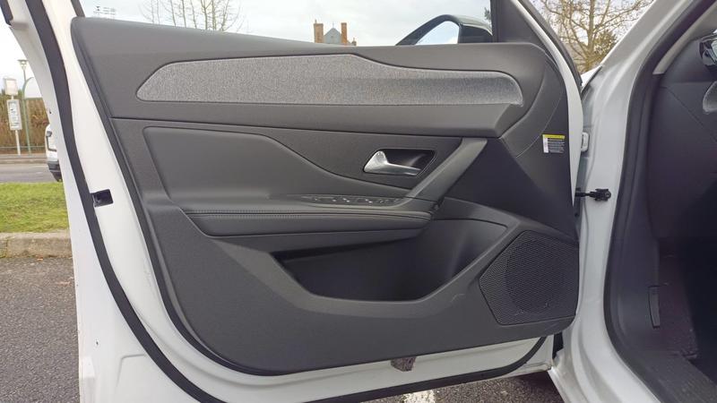 Peugeot 308 1.6 Puretech 180 Hybride Eat8 Allure Pack