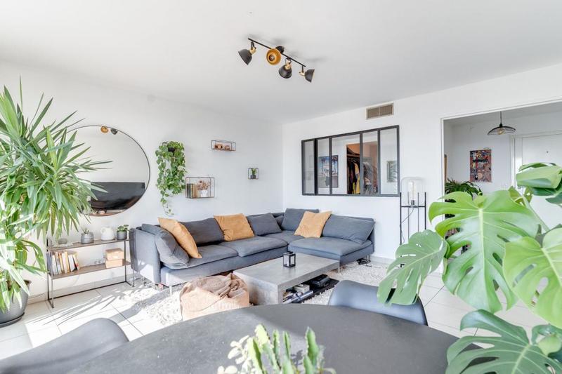 Appartement - 81 m² - 3 pièces