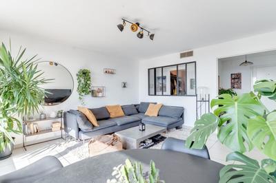 Appartement - 81 m² - 3 pièces