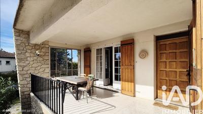 Maison - 180 m² - 5 pièces