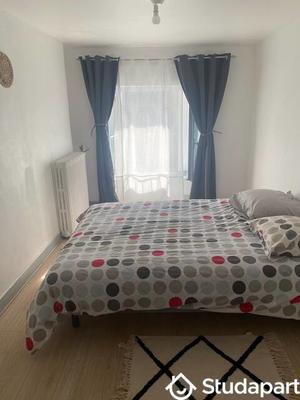 Chambre - 14 m² - 1 pièce