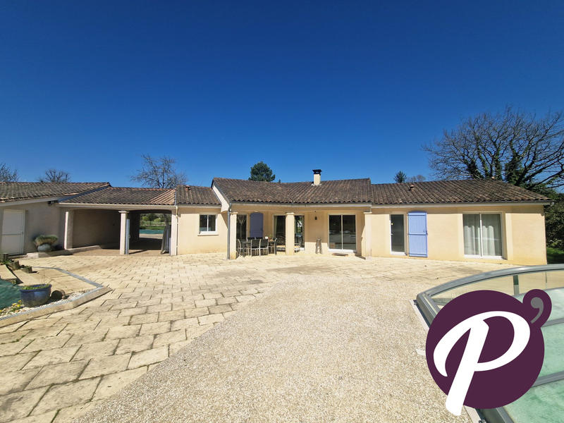 Maison - 136 m² - 6 pièces