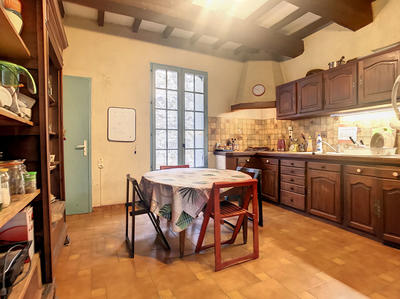 Maison - 188 m² - 7 pièces