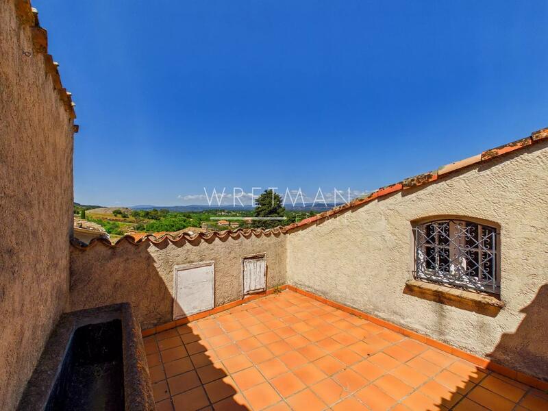 Maison de village - 244 m² - 7 pièces