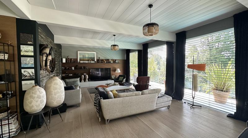 Maison d'architecte - 300 m² - 8 pièces