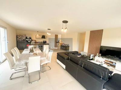 Maison - 118 m² - 5 pièces