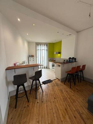 Appartement - 102 m² - 4 pièces