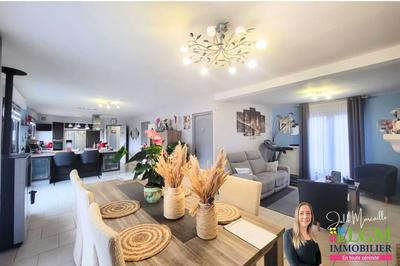 Maison - 112 m² - 4 pièces