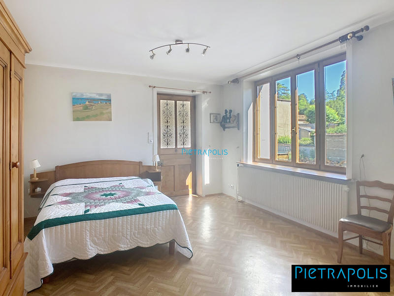 Maison ancienne - 220 m² - 10 pièces