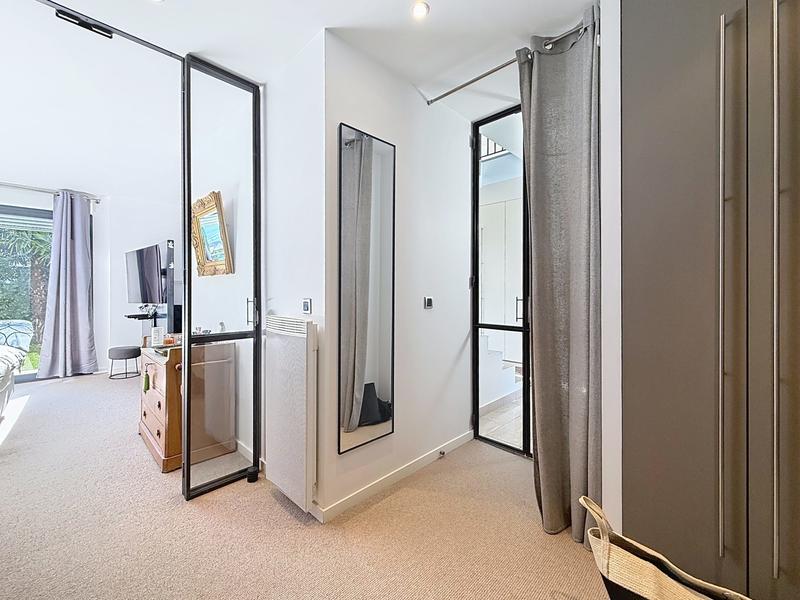 Maison - 195 m² - 6 pièces