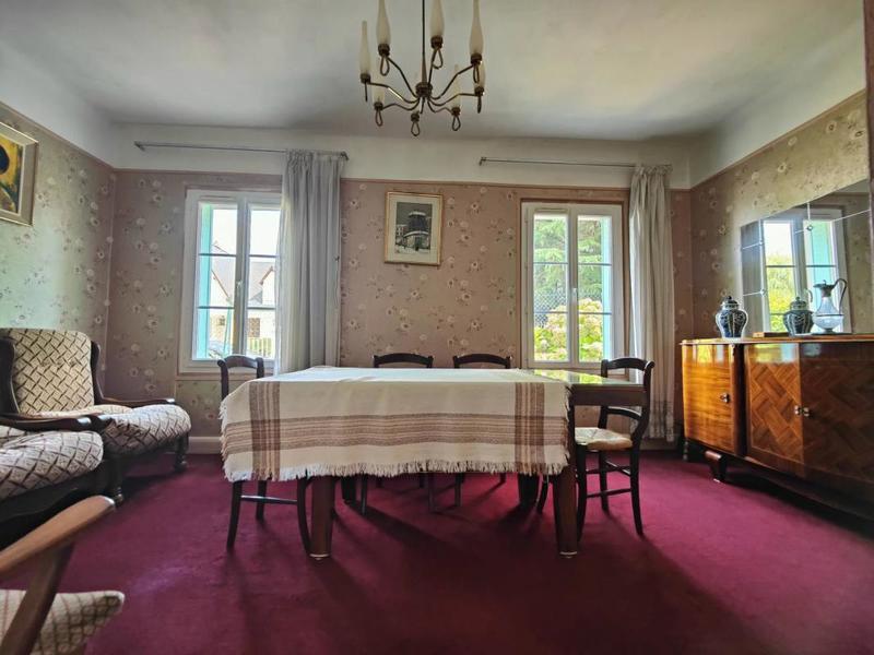 Maison - 140 m² - 7 pièces