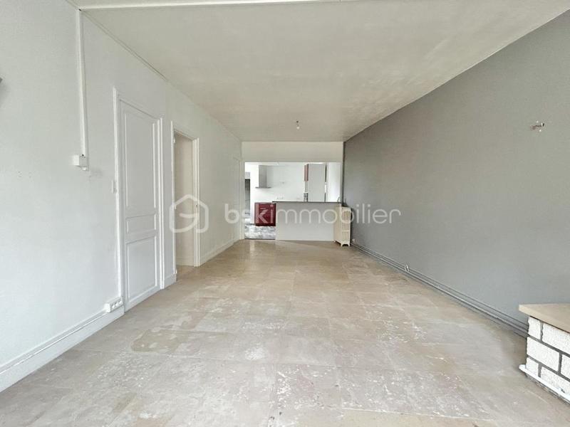 Maison - 157 m² - 8 pièces