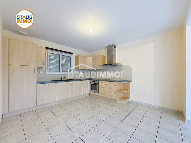 Maison - 93 m² - 5 pièces