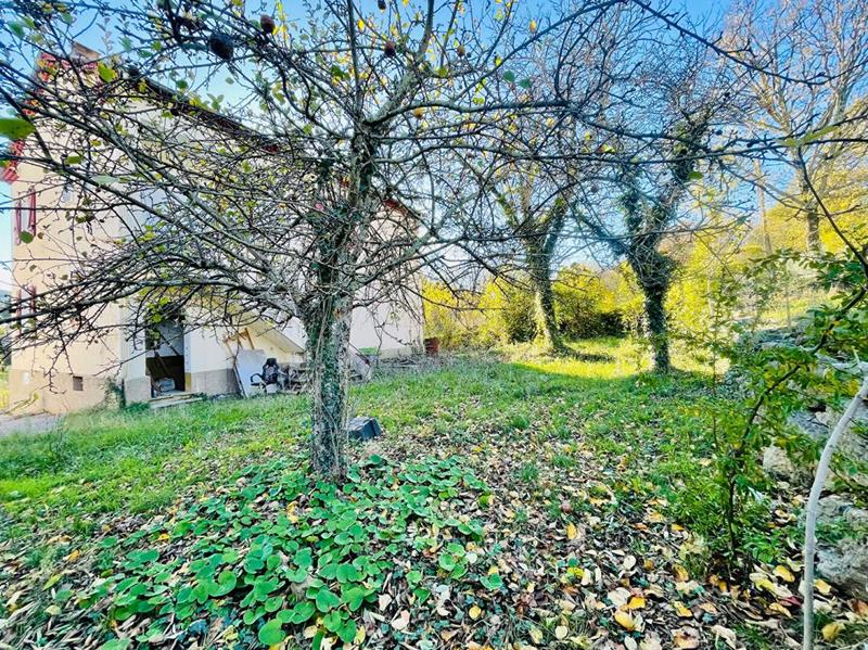 Maison - 198 m² - 7 pièces