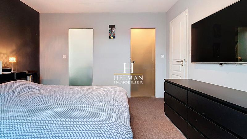 Maison - 167 m² - 6 pièces