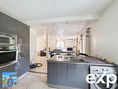 Maison - 135 m² - 5 pièces