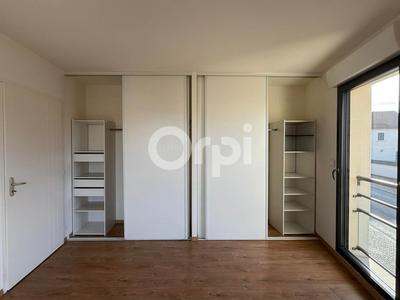 Maison - 166 m² - 6 pièces