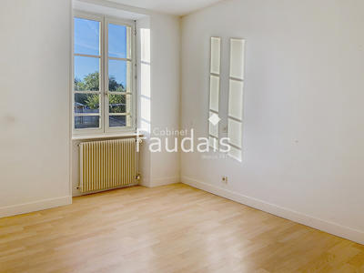 Maison de village - 75 m² - 5 pièces