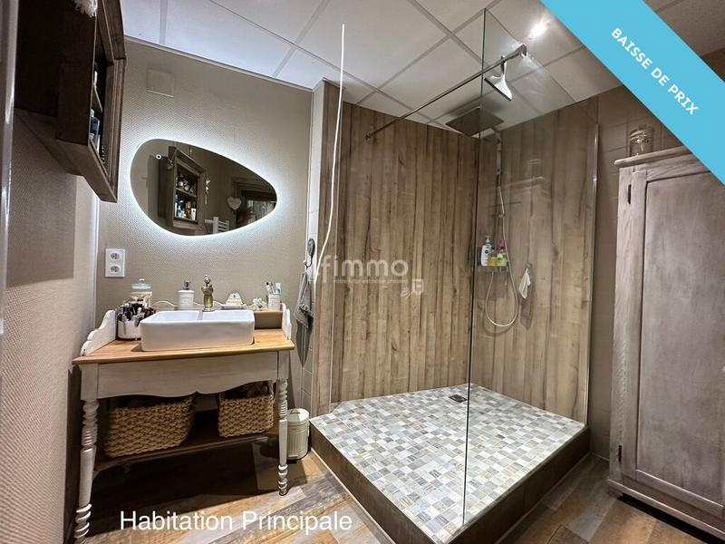 Maison - 355 m² - 9 pièces