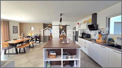 Maison - 105 m² - 4 pièces