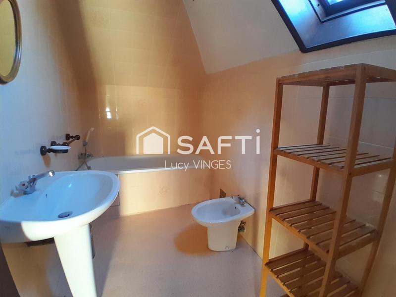 Maison - 96 m² - 4 pièces