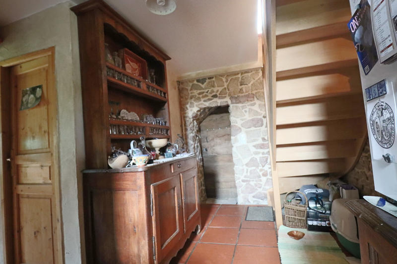 Propriété - 195 m² - 8 pièces