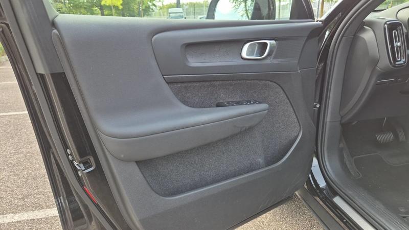 Volvo C40 238 1edt 69 kWh Start