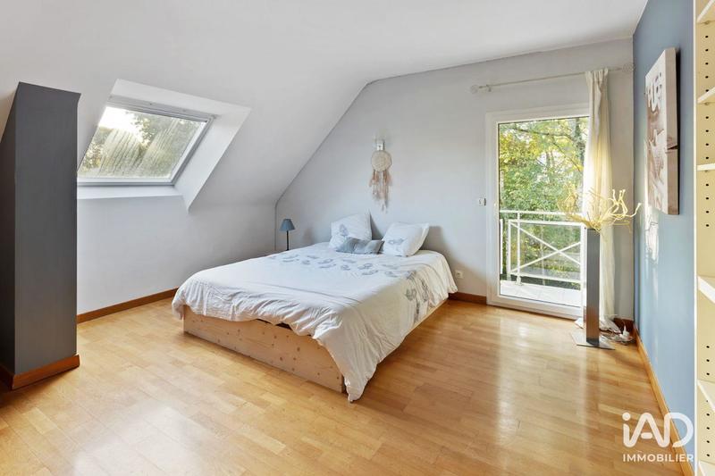 Maison - 283 m² - 8 pièces