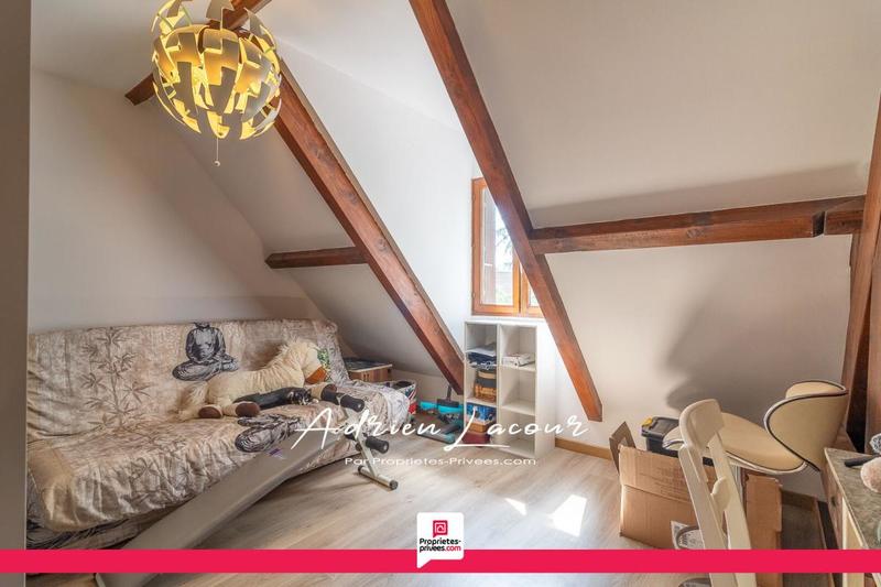 Maison - 139 m² - 7 pièces