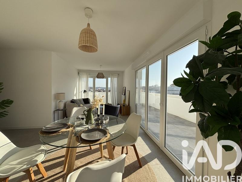 Appartement - 88 m² - 4 pièces