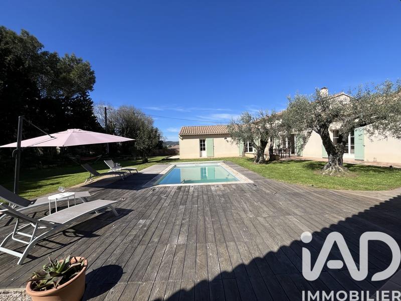 Maison - 192 m² - 6 pièces