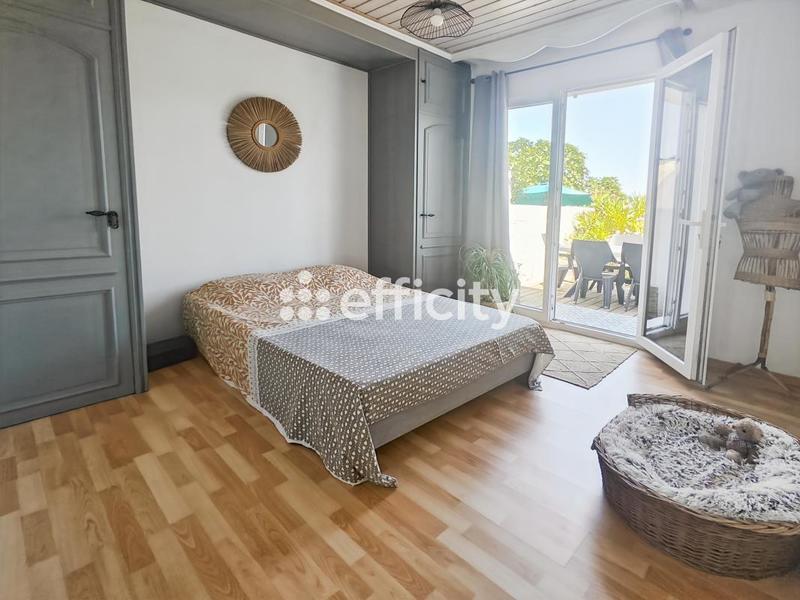 Maison - 87 m² - 5 pièces