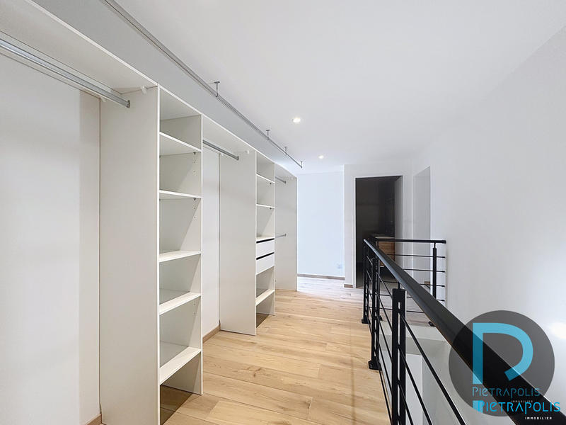 Duplex - 104 m² - 5 pièces