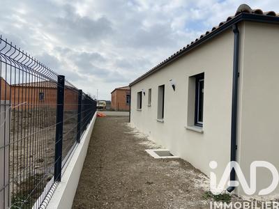 Maison - 90 m² - 4 pièces