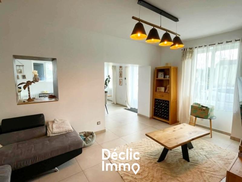 Maison ancienne - 193 m² - 6 pièces