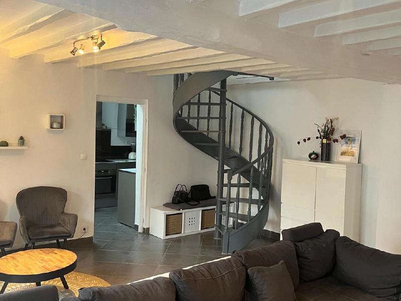 Maison - 138 m² - 6 pièces