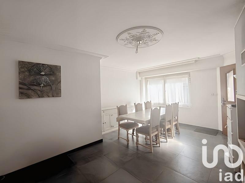 Maison de ville - 122 m² - 7 pièces