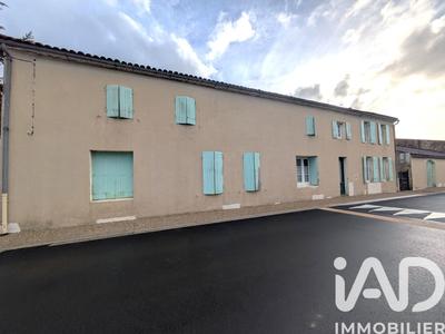 Maison - 217 m² - 7 pièces