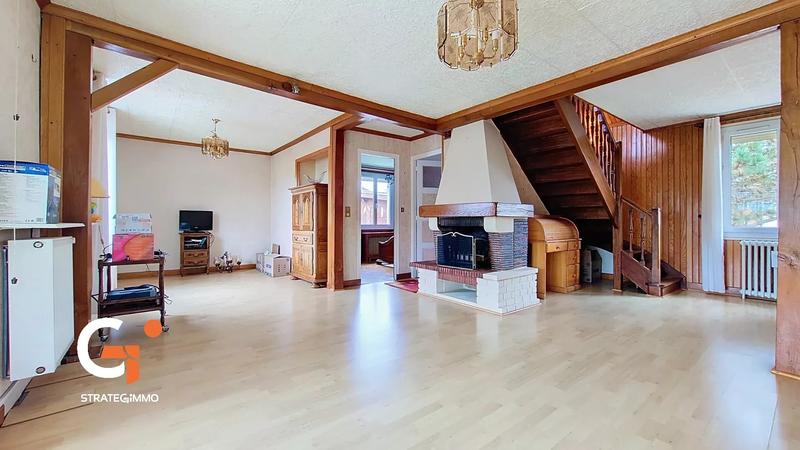 Maison - 95 m² - 4 pièces